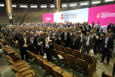 Mais de 1,5 mil inscritos no Fórum de Teologia Pentecostal da CGADB em Cuiabá