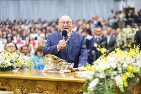 Celebração dos 90 anos do pastor José Wellington Bezerra da Costa