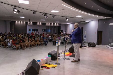 Avivamento e formação de missionários marcam Conferência em Cariacica (ES)