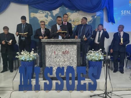 1ª Conferência Missionária na Assembleia de Deus de Água Comprida (MG)