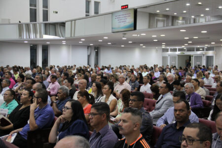 AD Curitiba promove a 63ª Escola Bíblica de Obreiros