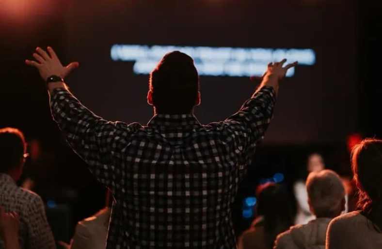 Igrejas preparam vigília de oração de 72 horas durante o Halloween
