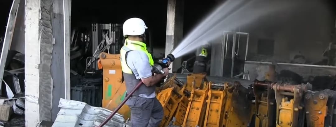 Treze pessoas morrem durante ataque israelense em campo de refugiados no Líbano