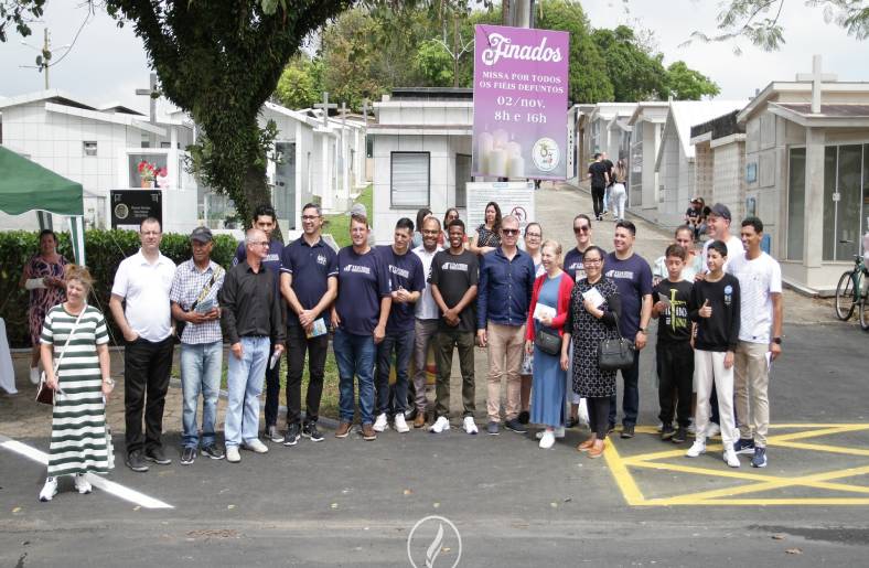 Igreja faz evangelização no feriado de Finados e alcança cerca de 22 mil pessoas
