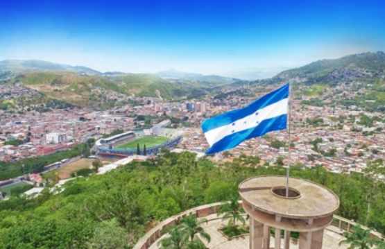 Cristãos promovem oração antes das eleições em Honduras