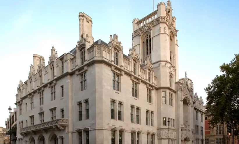 Irlanda do Norte proíbe ensino religioso cristão nas escolas