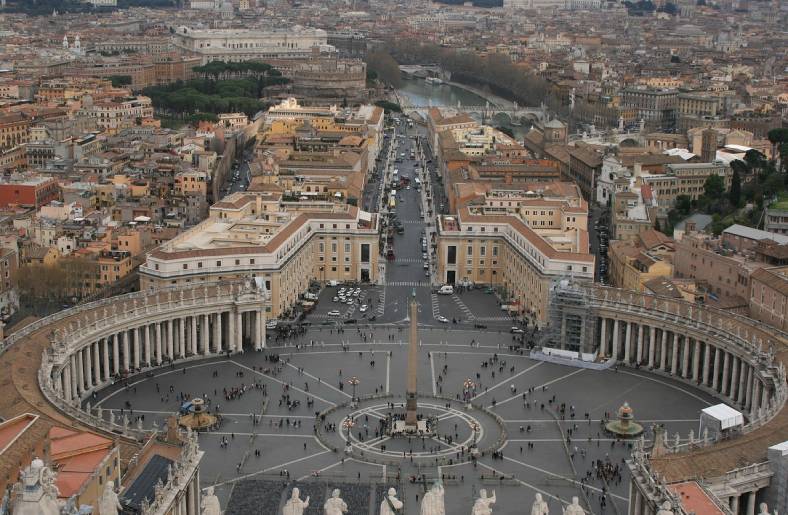 Jesus Cristo é o único Mediador e não Maria, diz Vaticano