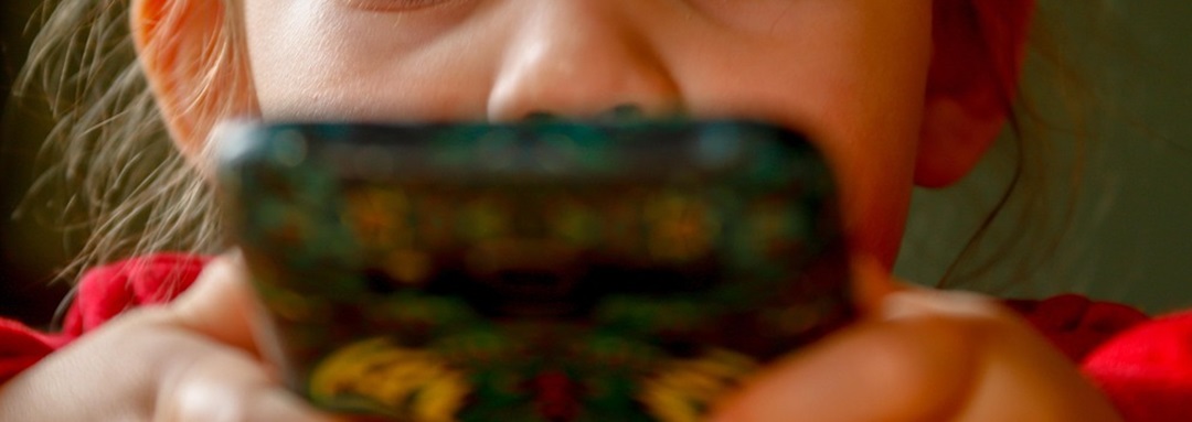 Celulares serão proibidos para alunos de ensino fundamental em Israel