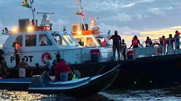 Acidente com balsa deixa dezenas de desaparecidos na Guiana
