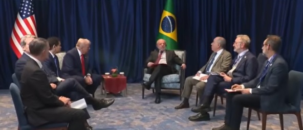 Renegociações de tarifaço volta a ser pauta em reunião entre Brasil e EUA