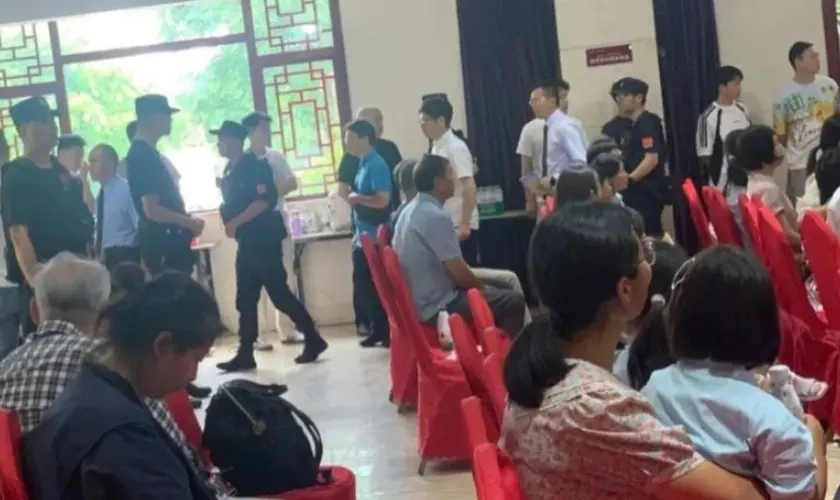 China detém 11 líderes idosos de igreja doméstica durante reunião