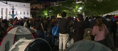 Crise da habitação causa manifestação em Lisboa