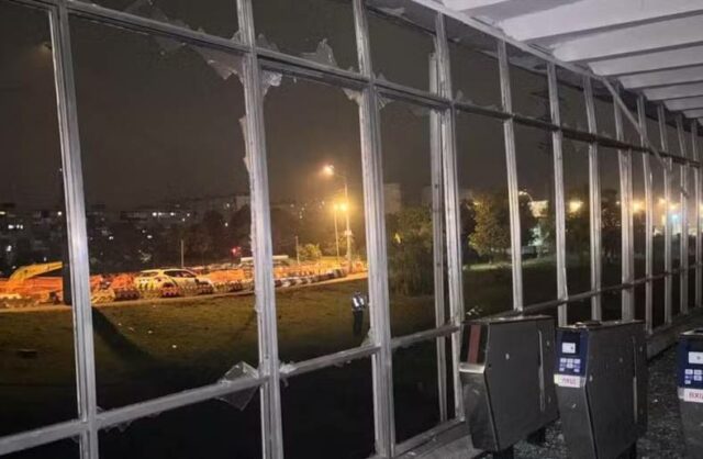 Rússia bombardeia prédio residencial na Ucrânia