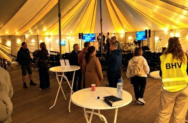 Curas e conversões marcam ação evangelística na Holanda